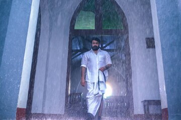 ആദ്യ ദിന കളക്ഷൻ റെക്കോർഡിൽ ലൂസിഫറിന് മുന്നിൽ ഒടിയൻ മാത്രം ആദ്യ ദിന കളക്ഷൻ റെക്കോർഡിൽ ലൂസിഫറിന് മുന്നിൽ ഒടിയൻ മാത്രം