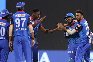 'പ്ലേ ഓഫിലേക്കുള്ള വഴി..' കോഹ്ലിപ്പടയെ ശ്രേയസ്സും സംഘവും വീഴ്ത്തിയത് ഇങ്ങിനെ 'പ്ലേ ഓഫിലേക്കുള്ള വഴി..' കോഹ്ലിപ്പടയെ ശ്രേയസ്സും സംഘവും വീഴ്ത്തിയത് ഇങ്ങിനെ