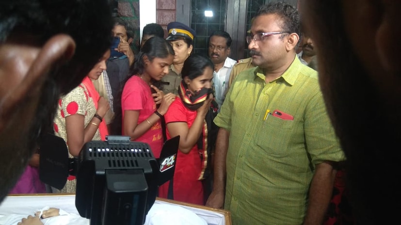  10 ദിവസം മരണത്തോട് മല്ലിട്ട ശേഷമാണ് ഏഴുവയസുകാരന്‍ വിടവാങ്ങിയത്