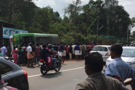 ചിങ്ങവനം ബസ് അപകടം; പരുക്കേറ്റത് 53 പേര്ക്ക് ചിങ്ങവനം ബസ് അപകടം; പരുക്കേറ്റത് 53 പേര്ക്ക്