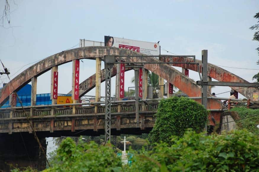 nagampadam bridge നാഗമ്പടം പാലം News18 Malayalam