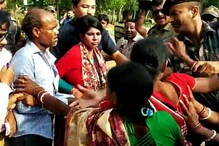 Lok Sabha Election 2019; ബംഗാളിൽ അക്രമം തുടരുന്നു; ബിജെപി വനിത സ്ഥാനാർഥിയെ ബൂത്തിൽ തടഞ്ഞു, പിടിച്ചുതള്ളി