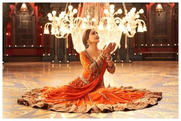 Happy Birthday Madhuri Dixit- തൊണ്ണൂറുകളിലെ താരറാണിക്ക് ഇന്ന് പിറന്നാൾ
