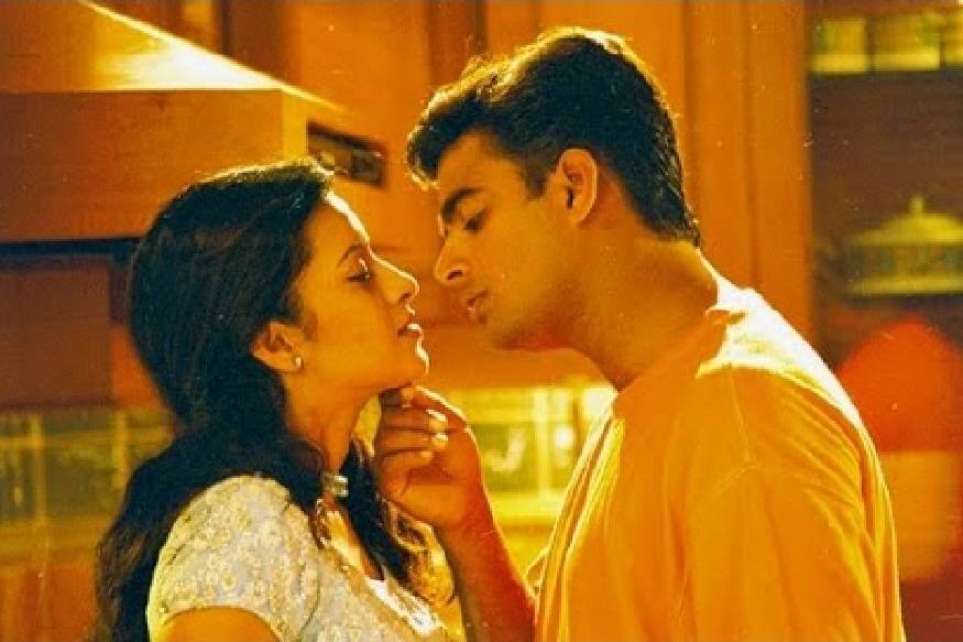 മിന്നലെയിൽ രാജേഷ് (2001)