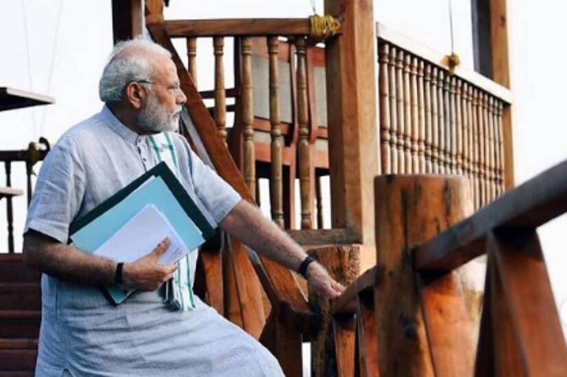  ഡിസംബർ 2018ൽ ഇൻസ്റ്റാഗ്രാം വഴി മോദി തന്നെയാണ് തന്റെ ധോത്തി ലുക്കിലെ ചിത്രങ്ങൾ പങ്കുവച്ചത്