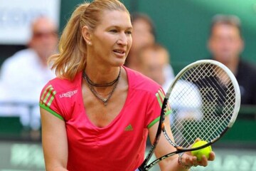 HAPPY BIRTHDAY STEFFI GRAF: ടെന്നീസ് കോര്ട്ടിലെ റാണിക്ക് ഇന്ന് അന്പതാം പിറന്നാള് HAPPY BIRTHDAY STEFFI GRAF: ടെന്നീസ് കോര്ട്ടിലെ റാണിക്ക് ഇന്ന് അന്പതാം പിറന്നാള്