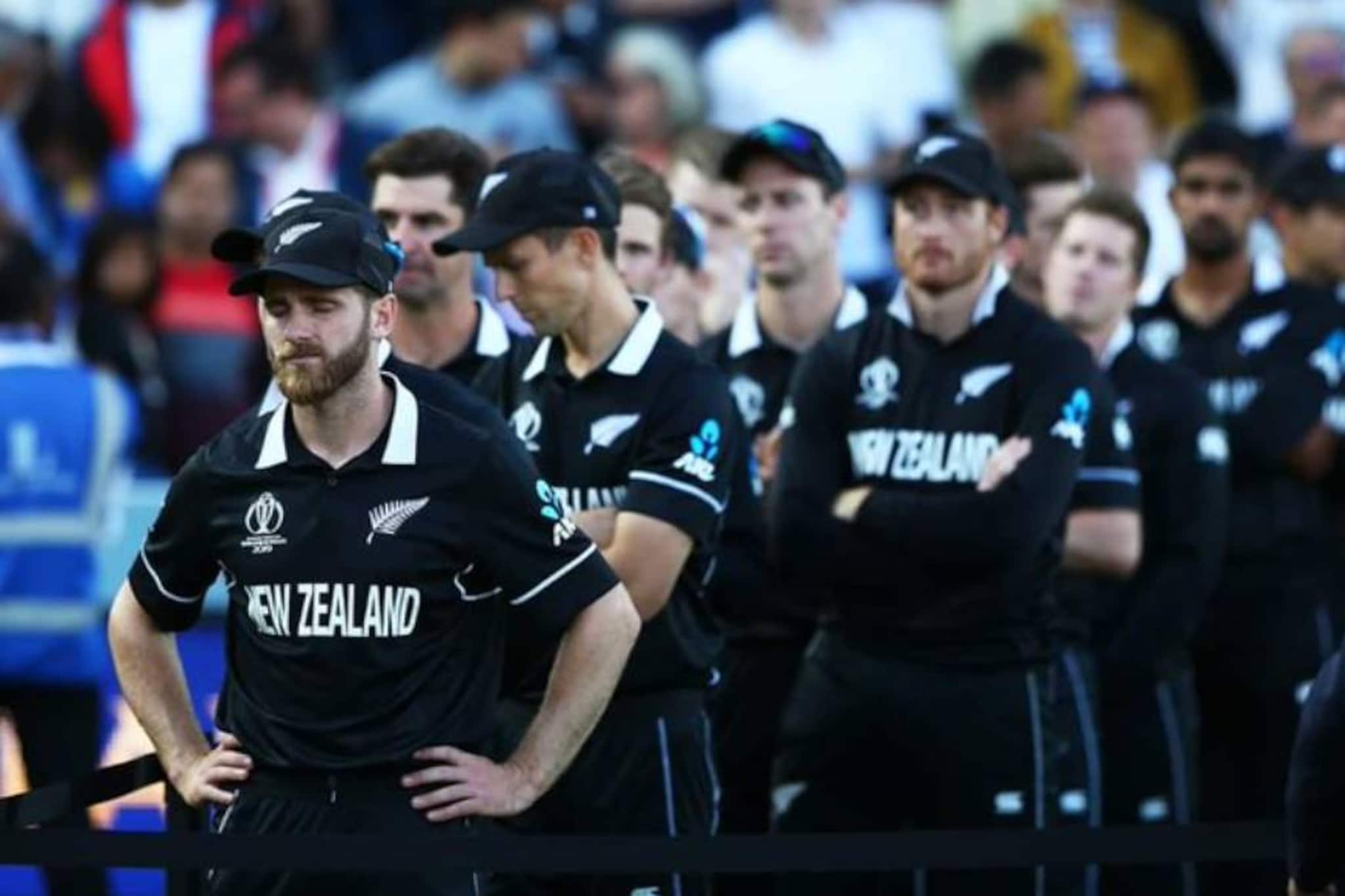 'ഹൃദയം കീഴടക്കിയ കിവികള്‍' ഫൈനല്‍പ്പോരാട്ടത്തിനുശേഷം ന്യൂസീലന്‍ഡ് താരങ്ങള്‍