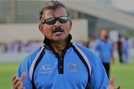 'ഒരുവട്ടംകൂടി' ഇന്ത്യക്ക് ടി20 കിരീടം സമ്മാനിച്ച പരിശീലകനും അപേക്ഷ സമര്പ്പിച്ചു 'ഒരുവട്ടംകൂടി' ഇന്ത്യക്ക് ടി20 കിരീടം സമ്മാനിച്ച പരിശീലകനും അപേക്ഷ സമര്പ്പിച്ചു