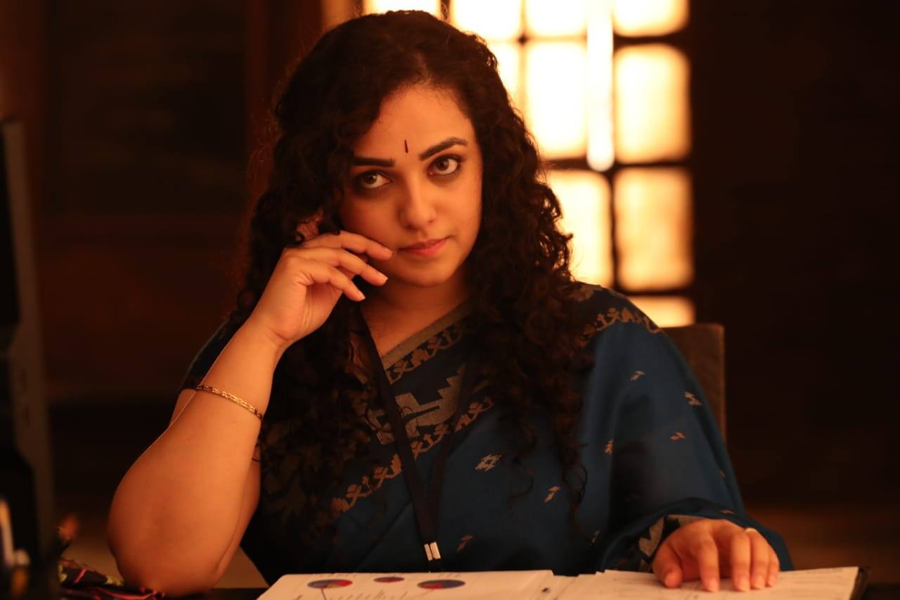 സുരക്ഷാ കാരണങ്ങളാൽ ബംഗ്ലൂരിലെ ഇസ്രോ (ഐഎസ്ആർഒ)യിൽ ചില രംഗങ്ങൾ ചിത്രീകരിക്കാൻ കഴിയാത്തത് കൊണ്ട് പ്രത്യേകം സെറ്റുണ്ടാക്കി ഷൂട്ടിംഗ് നടത്തുകയും ചെയ്തു. സുരക്ഷാ കാരണങ്ങളാൽ ബംഗ്ലൂരിലെ ഇസ്രോ (ഐഎസ്ആർഒ)യിൽ ചില രംഗങ്ങൾ ചിത്രീകരിക്കാൻ കഴിയാത്തത് കൊണ്ട് പ്രത്യേകം സെറ്റുണ്ടാക്കി ഷൂട്ടിംഗ് നടത്തുകയും ചെയ്തു.