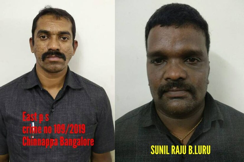  മലയാളികൾ ഉൾപ്പെട്ട സംഘമാണ് അറസ്റ്റിലായത്.