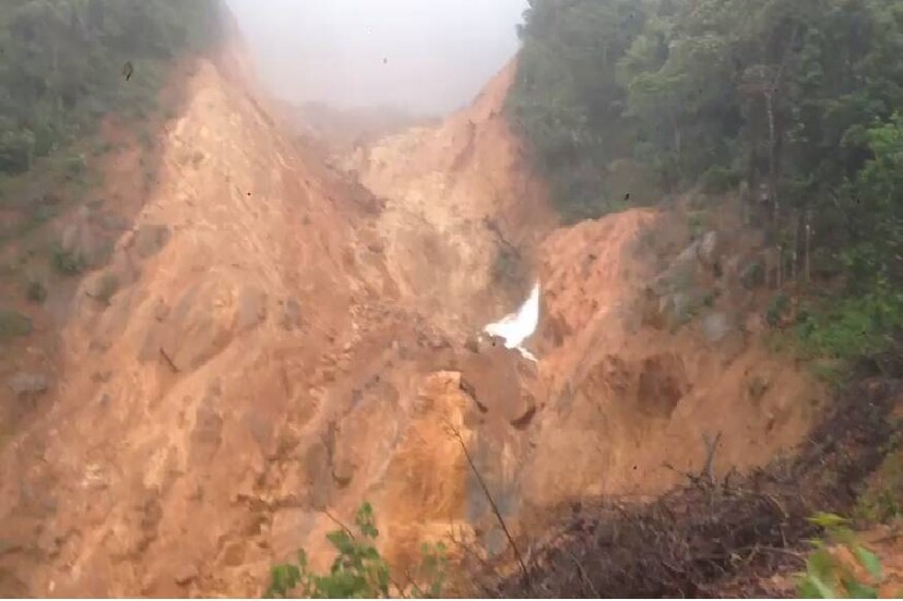  കഴിഞ്ഞ ആഗസ്റ്റ് 9 നാണ് സംസ്ഥാനത്ത് ഏറ്റവു വലിയ ഉരുൾപ്പൊട്ടൽ പൊഴുതന പഞ്ചായത്തിൽപ്പെട്ട കുറിച്യർമലയിലെ മേൽമുറി പ്രദേശ ഉണ്ടായത്. 48 വീടുകളാണ് അന്നത്തെ മഴക്കെടുതിയിലും ഉരുൾപ്പൊട്ടലിലും നശിച്ചത്.