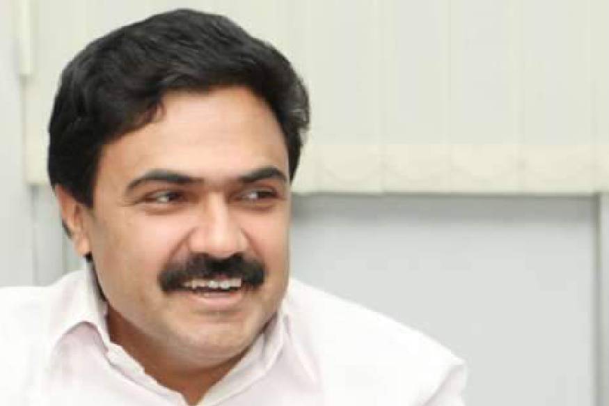  പ്രചാരണത്തില്‍ ജോസഫ് വിഭാഗത്തെ പൂര്‍ണമായും അകറ്റി നിര്‍ത്തിയതായും സജി മഞ്ഞക്കടമ്പില്‍ ആരോപിക്കുന്നു. അഞ്ച് മണ്ഡലങ്ങളിലെ ഉപതെരഞ്ഞെടുപ്പിലേക്ക് മുന്നണികൾ കടന്നതോടെ തര്‍ക്കം അവസാനിക്കാത്തത് യുഡിഎഫിനും തലവേദനയായിട്ടുണ്ട്. ഇരു വിഭാഗവും തമ്മിലടി നിര്‍ത്തിയില്ലെങ്കില്‍ കടുത്ത നടപടികളിലേക്ക് പോകേണ്ടി വരും എന്നാണ് യുഡിഎഫ് കേന്ദ്രങ്ങള്‍ വ്യക്തമാക്കുന്നത്.