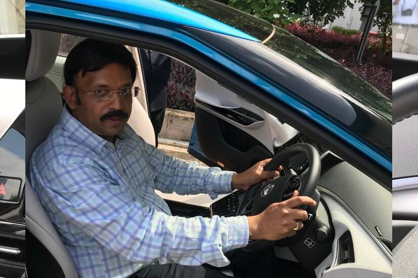  കഴിഞ്ഞ വര്‍ഷത്തെ ടോക്കിയോ മോട്ടോര്‍ ഷോയില്‍ കണ്‍സപ്റ്റ് മോഡലായി ഈ കാര്‍ പ്രദര്‍ശിപ്പിച്ചിരുന്നു. 2015 ജൂലൈയിലാണ് ജപ്പാനില്‍ ടൊയോട്ട ഫ്യുവല്‍ സെല്‍ സെഡാന്‍ ആദ്യമായി വില്‍പ്പനയ്‌ക്കെത്തിയത്.