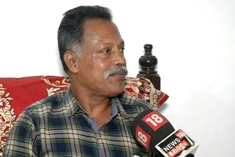 NEWS18 EXCLUSIVE:റോയി മരിച്ച ശേഷം ജോളിയെ സഹായിച്ചിരുന്നു; ഇത്തരമൊരു കൊടും കുറ്റകൃത്യം ചെയ്യുമെന്ന് വിശ്വസിക്കുന്നില്ല: വെളിപ്പെടുത്തലുകളുമായി അഭിഭാഷകൻ NEWS18 EXCLUSIVE:റോയി മരിച്ച ശേഷം ജോളിയെ സഹായിച്ചിരുന്നു; ഇത്തരമൊരു കൊടും കുറ്റകൃത്യം ചെയ്യുമെന്ന് വിശ്വസിക്കുന്നില്ല: വെളിപ്പെടുത്തലുകളുമായി അഭിഭാഷകൻ