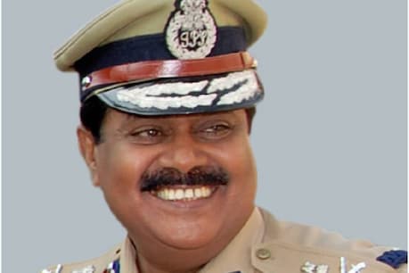 മുന് ഡി.ജി.പി വി.ആർ രാജീവന് അന്തരിച്ചു മുന് ഡി.ജി.പി വി.ആർ രാജീവന് അന്തരിച്ചു
