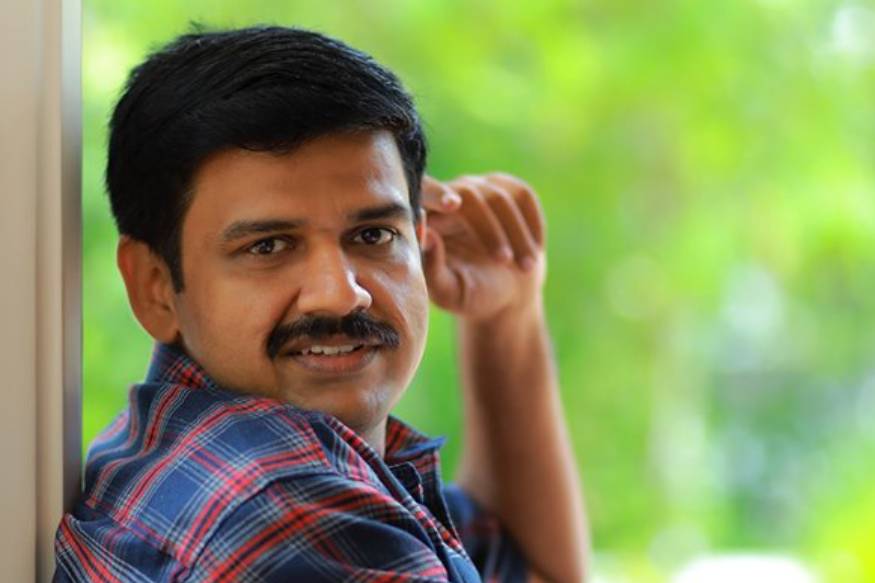 സംസ്ഥാന സര്‍ക്കാരിന്റെ തീരുമാനത്തെ പരിഹസിച്ച്‌ ബിജെപി നേതാവ്
