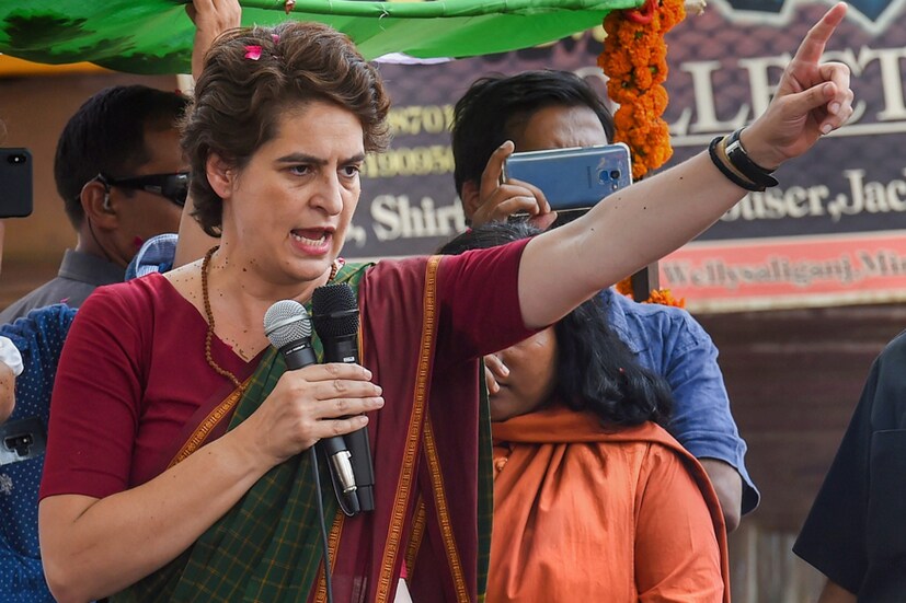  പ്രിയങ്ക ഗാന്ധിയെ രാജ്യസഭയിലേക്ക് അയയ്ക്കാനുള്ള ചർച്ചകൾ സജീവമാക്കി കോൺഗ്രസ് നേതൃത്വം. പ്രിയങ്ക പാർലമെന്ററി രംഗത്തേക്ക് കടന്നു വരണമെന്ന് കോൺഗ്രസ് പ്രവർത്തകരുടെ  ഏറെ  നാളായുള്ള ആവശ്യമാണ്.