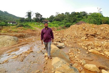 അന്ന് നൂറിലധികംപേരെ കൈപിടിച്ചുകയറ്റി; ഇന്ന് അവർക്ക് ജീവിതം തിരികെ കൊടുക്കാനുള്ള തിരക്കിലും അന്ന് നൂറിലധികംപേരെ കൈപിടിച്ചുകയറ്റി; ഇന്ന് അവർക്ക് ജീവിതം തിരികെ കൊടുക്കാനുള്ള തിരക്കിലും
