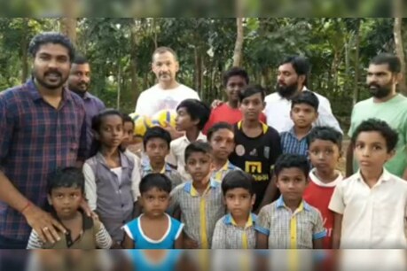 ഫുട്ബോൾ വാങ്ങാൻ കുട്ടിക്കൂട്ടത്തിന്റെ കമ്മിറ്റി; വൈറലായതോടെ സഹായവുമായി സ്പാനിഷ് കോച്ച് മുതൽ ഉണ്ണി മുകുന്ദൻ വരെ ഫുട്ബോൾ വാങ്ങാൻ കുട്ടിക്കൂട്ടത്തിന്റെ കമ്മിറ്റി; വൈറലായതോടെ സഹായവുമായി സ്പാനിഷ് കോച്ച് മുതൽ ഉണ്ണി മുകുന്ദൻ വരെ