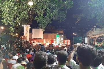 മോയിൻ കുട്ടി വൈദ്യരെ പാടി രശ്മി സതീഷ്, കപ്പല്ചീന്തുമായി കുട്ടപ്പനാശാന് മോയിൻ കുട്ടി വൈദ്യരെ പാടി രശ്മി സതീഷ്, കപ്പല്ചീന്തുമായി കുട്ടപ്പനാശാന്