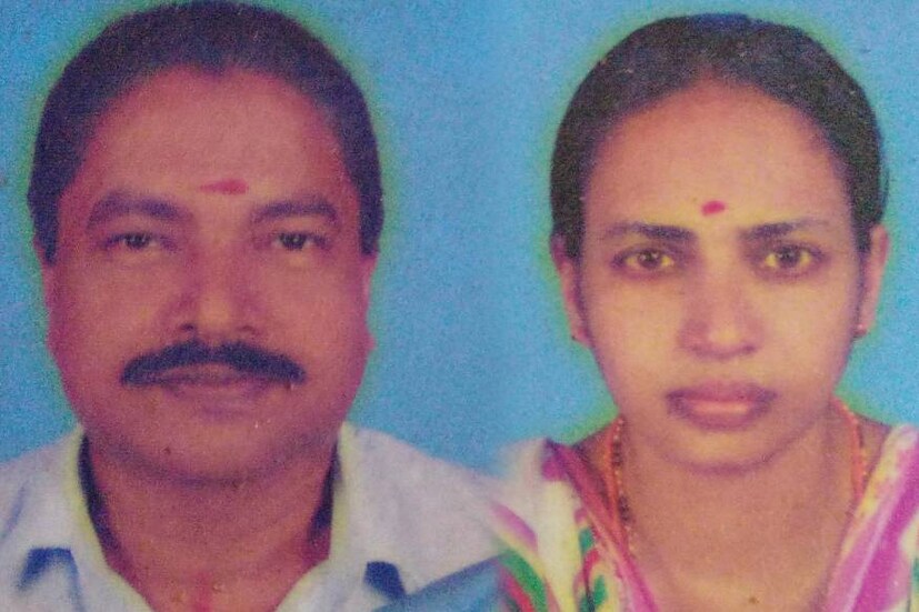  കണ്ണൂർ: കൊളശ്ശേരിയിൽ രണ്ട് വർഷം മുൻപ് കൊലയാളി ഗെയിം ആയ ബ്ലൂ വെയിൽ കളിച്ച് ആത്മഹത്യ ചെയ്തെന്ന പരാതി ഉയർന്ന സാവന്തിന്റെ മാതാപിതാക്കളെ മരിച്ച നിലയിൽ കണ്ടെത്തി. കൊളശ്ശേരി കളരിമുക്കിൽ നാമത്ത് വീട്ടിൽ ഹരീന്ദ്രൻ, ഭാര്യ ശാഖി എന്നിവരാണ് മരിച്ചത്.