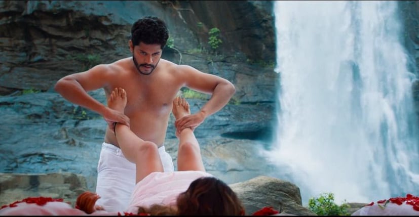  ആർ.ഡി.എക്‌സിലെ ഒരു രംഗം