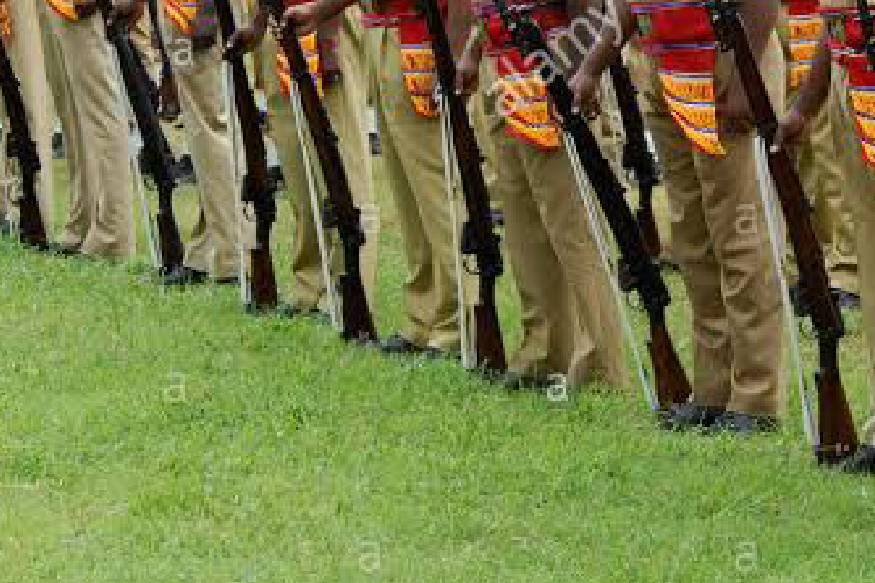  കൊറോണ വളരെയധികം ബാധിച്ച പ്രദേശങ്ങളിലൊന്നാണ് ഇൻഡോർ. ഇതുവരെ 2637 കോവിഡ് കേസുകളാണ് ഇവിടെ റിപ്പോർട്ട് ചെയ്തത്. 103 പേർ മരിക്കുകയും ചെയ്തു.