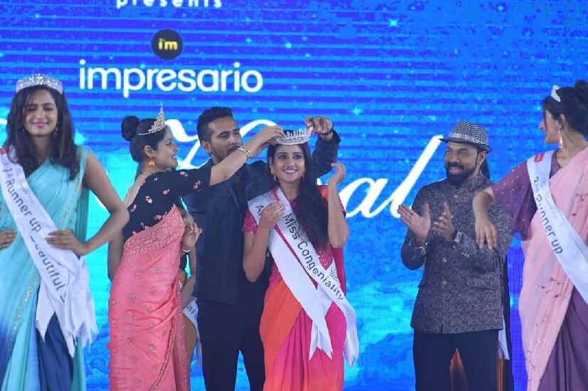  ഇനി അത്ര നല്ല റോൾ വരികയാണെങ്കിൽ ഒന്നു പരീക്ഷിച്ചുനോക്കാൻ ഒരു കൈശ്രമിക്കും. അത്രമാത്രം. അല്ലാതെ സിനിമയോ മോഡലിംഗോ കരിയറായി കൊണ്ടു പോകാൻ ആഗ്രഹിക്കുന്നില്ല- അൻസി പറയുന്നു. എഞ്ചിനീയറിങ് കഴിഞ്ഞ് കിട്ടിയ ജോലിയാണ് ഇൻഫോസിസിലേത്. അത് ഞാൻ ആസ്വദിക്കുന്നു. ജോലി ഒരിക്കലും ഉപേക്ഷിക്കില്ല. ഒപ്പം പാഷനും കൊണ്ടുപോകും. അതാണ് തീരുമാനമെന്ന് മിസ് കേരള പറയുന്നു.