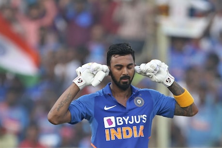 India Vs New Zealand 2nd T20 | ഫിഫ്റ്റിയടിച്ച് രാഹുൽ; കട്ടയ്ക്ക് കൂടെ നിന്ന് ശ്രേയസും; ഇന്ത്യക്ക് ഏഴ് വിക്കറ്റ് ജയം India Vs New Zealand 2nd T20 | ഫിഫ്റ്റിയടിച്ച് രാഹുൽ; കട്ടയ്ക്ക് കൂടെ നിന്ന് ശ്രേയസും; ഇന്ത്യക്ക് ഏഴ് വിക്കറ്റ് ജയം