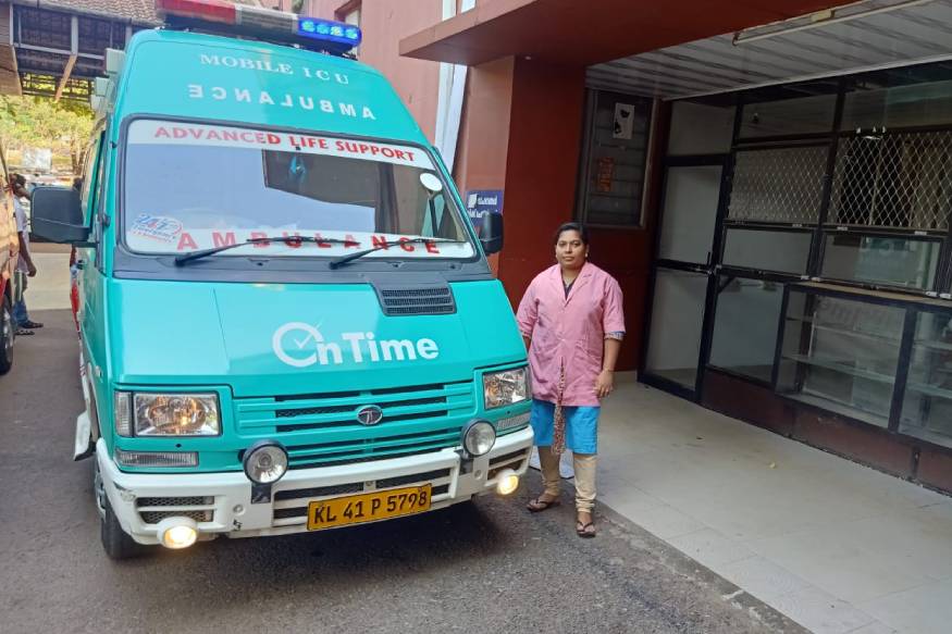  രണ്ടു പേർക്കും അൻപത് ശതമാനത്തോളം പൊള്ളലുണ്ട്. ഇവർക്കൊപ്പം പൊള്ളലേറ്റ മാതാവ് നിമ്മി ഇന്നലെ പുലർച്ചെ മരിച്ചു. 34 വയസായിരുന്നു.