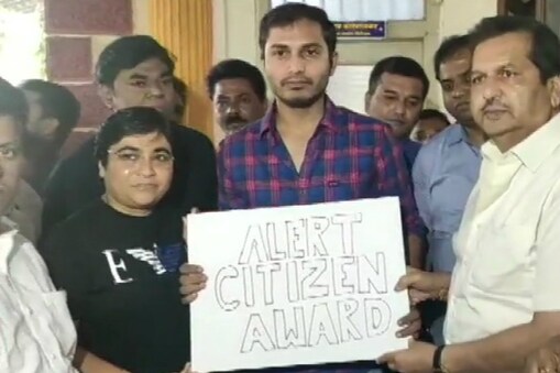 പൗരത്വ നിയമത്തിനെതിരെ സംസാരിച്ച യാത്രക്കാരനെ പൊലീസിലേൽപ്പിച്ച ഊബർ ഡ്രൈവ