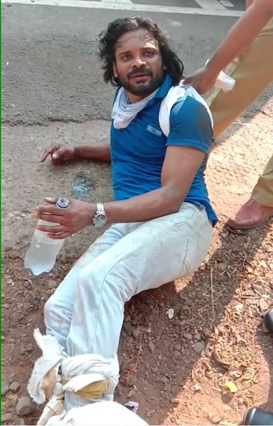  കാർ പോലീസ് കസ്റ്റഡിയിൽ എടുത്തിട്ടുണ്ട്. കേസ് രജിസ്റ്റർ ചെയ്ത ശേഷം ഇയാളെ നോട്ടീസ് നൽകി വിട്ടയച്ചു.