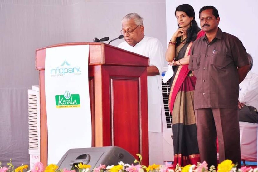  ആരോഗ്യ വകുപ്പിൽ നിന്ന് ബിഎസ്എൻഎല്ലിനെ സമീപിച്ചതിനെത്തുടർന്നാണ് എറണാകുളത്ത് ജൂനിയർ അക്കൗണ്ട്സ് ഓഫീസറായ ശ്രീപ്രിയയ്ക്ക്  ബോധവൽക്കരണ സന്ദേശത്തിന്റെ മലയാള പരിഭാഷ ഒരുക്കുന്നതിന് അവസരമൊരുക്കിയത്.