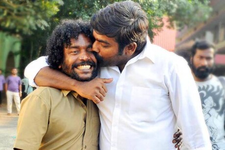 ആഘോഷങ്ങളില്ല; വിവാഹം ലളിതമാക്കാൻ തീരുമാനിച്ച് മണികണ്ഠൻ ആചാരി ആഘോഷങ്ങളില്ല; വിവാഹം ലളിതമാക്കാൻ തീരുമാനിച്ച് മണികണ്ഠൻ ആചാരി