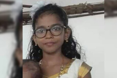 കണ്ണൂരിൽ ബൈക്കും ടിപ്പറും കൂട്ടിയിടിച്ച് ഏഴു വയസുകാരി മരിച്ചു കണ്ണൂരിൽ ബൈക്കും ടിപ്പറും കൂട്ടിയിടിച്ച് ഏഴു വയസുകാരി മരിച്ചു
