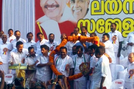 ജോസഫ് വിഭാഗത്തിനൊപ്പം ലയിച്ച് ജോണി നെല്ലൂർ പക്ഷം; ഒരൊറ്റ കേരള കോൺഗ്രസിന് അധിക ദൂരമില്ലെന്ന് പി ജെ ജോസഫ് ജോസഫ് വിഭാഗത്തിനൊപ്പം ലയിച്ച് ജോണി നെല്ലൂർ പക്ഷം; ഒരൊറ്റ കേരള കോൺഗ്രസിന് അധിക ദൂരമില്ലെന്ന് പി ജെ ജോസഫ്