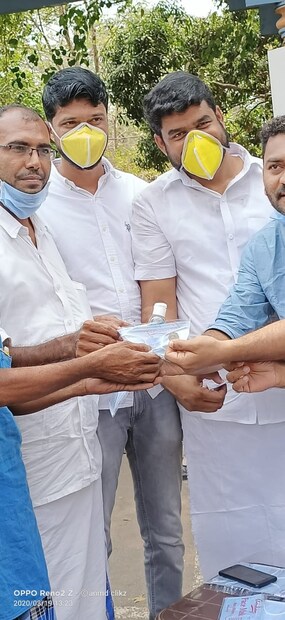  അര മണിക്കൂർ കൊണ്ട് ലേലം തീർന്നു. ലേലത്തിലൂടെ ലഭിച്ച 16.20 പൈസ കളക്ടറുടെ ദുരിതാശ്വാസ നിധിയിലേക്ക് നൽകും എന്ന് റിയാസ് മുക്കോളി.