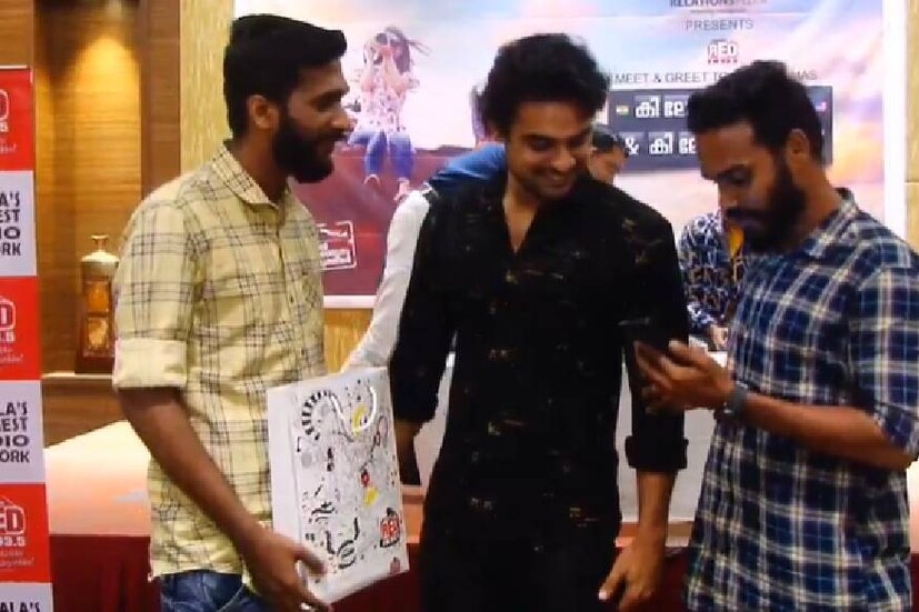  ജിയോ ബേബിയുടേതാണ് തിരക്കഥയും