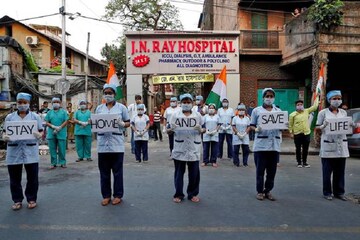 21 ദിവസത്തെ ലോക്ക് ഡൗൺ നീട്ടുമോ? 21 ദിവസത്തെ ലോക്ക് ഡൗൺ നീട്ടുമോ?