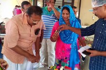 എന്ത് ലോക്ക്ഡൗൺ? കൗൺസിലറുടെ പിറന്നാൾ ആഘോഷം കമ്മ്യൂണിറ്റി കിച്ചണിൽ