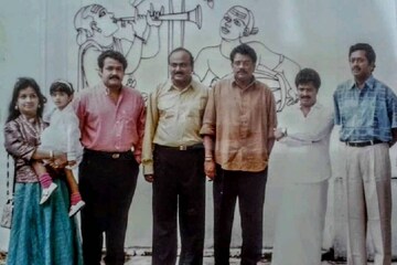 രണ്ട്‌ കാലഘട്ടങ്ങളിലെ നായികമാർക്കൊപ്പം മോഹൻലാൽ; ഒപ്പം സിനിമാ സുഹൃത്തുക്കളും