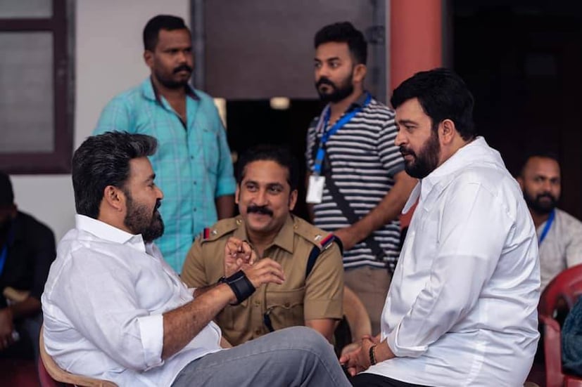  മലയാള സിനിമയിൽ കുറച്ചു കാലമേ ആയിട്ടുള്ളു ഞാൻ. ചെറിയ ചെറിയ വേഷങ്ങളിൽ മാത്രം അഭിനയിച്ചു വരുന്നു. ലാലേട്ടൻ്റെ മനസ്സിലൊക്കെ എന്നെ പോലൊരു ചെറിയ നടന് സ്ഥാനം ഉണ്ടാവുക ഇതിൽപ്പരം സന്തോഷം എന്താ വേണ്ടത്. എൻ്റെ സ്വപ്ന പദ്ധതിയെ പറ്റി (#നാടകആംഫിതീയേറ്റർ ഒരു തവണ ലാലേട്ടനോട് പറഞ്ഞിരുന്നു. അതിൻ്റെ നിർമ്മാണത്തെ പറ്റി അടക്കം ഈ സമയത്ത് ഓർത്ത് ചോദിക്കുന്നു. നാടകത്തെ കുറിച്ച് അന്വേഷിക്കുന്നു. എന്തൊരു മനുഷ്യനാ ലാലേട്ടാ നിങ്ങള്