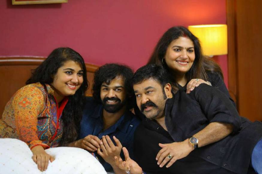  മോഹൻലാൽ കുടുംബം