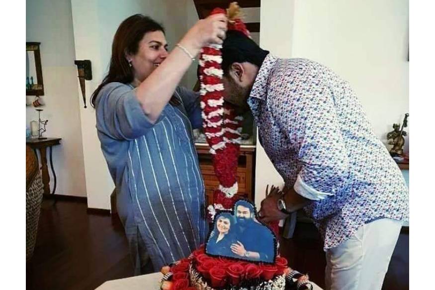  ഭാര്യ സുചിതയുടെ ഇഷ്‌ടങ്ങൾ ഇങ്ങനെ: പ്രണയനായകനായി ഏറ്റവും ഇഷ്‌ടപ്പെടുന്നത് 'ചിത്രം' സിനിമയിലെ കഥാപാത്രത്തെ. ആക്ഷൻ ഹീറോയായി 'സ്ഫടികത്തിലെ' ആട് തോമയെയും, ഇമോഷൻ നിറഞ്ഞ വേഷങ്ങളിൽ 'തന്മാത്ര'യിലെ രമേശനെയുമാണ്