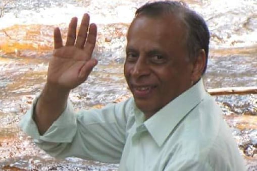 ഡോ. രാജേന്ദ്രന്‍ നായർ