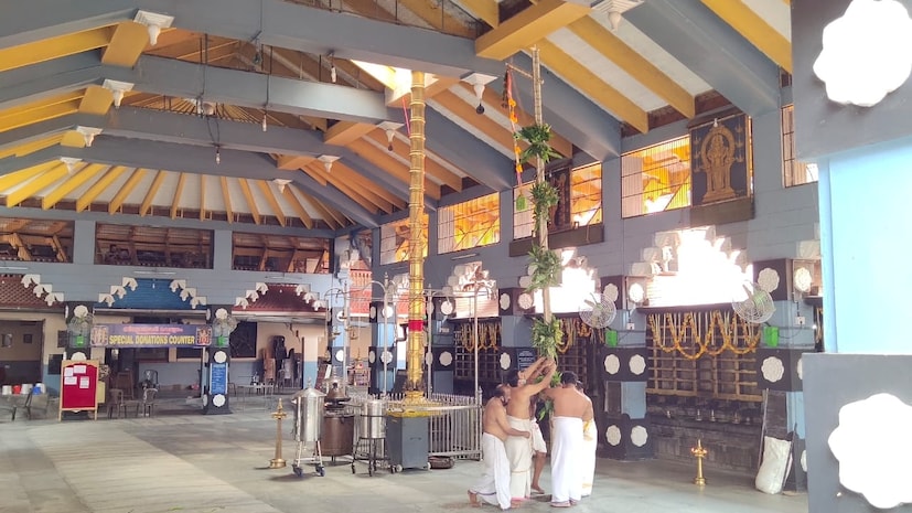  കൊറോണ പ്രതിരോധ പ്രവർത്തനത്തിന്റെ പ്രത്യേക സാഹചര്യം കണക്കിലെടുത്തും സാമൂഹിക പ്രതിബദ്ധത പരിഗണിച്ചും തൃശൂർ പൂരം ആഘോഷങ്ങൾ ഒഴിവാക്കാൻ ദേവസ്വങ്ങൾ തീരുമാനിച്ചിരുന്നു.