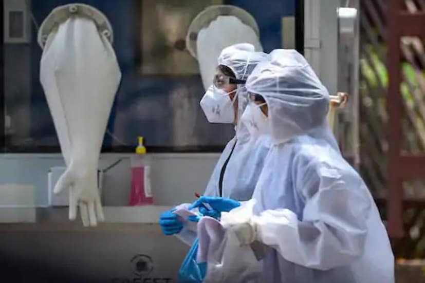 covid 19, Corona, Corona India, Corona News, കൊറോണ, കോവിഡ് 19, കൊറോണ വൈറസ്, Corona Kerala, Corona Virus, Coronavirus, Covid 19, Corona Outbreak, Virus, കൊറോണ ആശങ്ക, Breaking News, Coronavirus symptoms, Coronavirus Update, Coronavirus News, Coronavirus Latest, Coronavirus in India Live, Corona Death, Corona Patient, Corona Quarantine, Corona Gulf, Corona UAE,