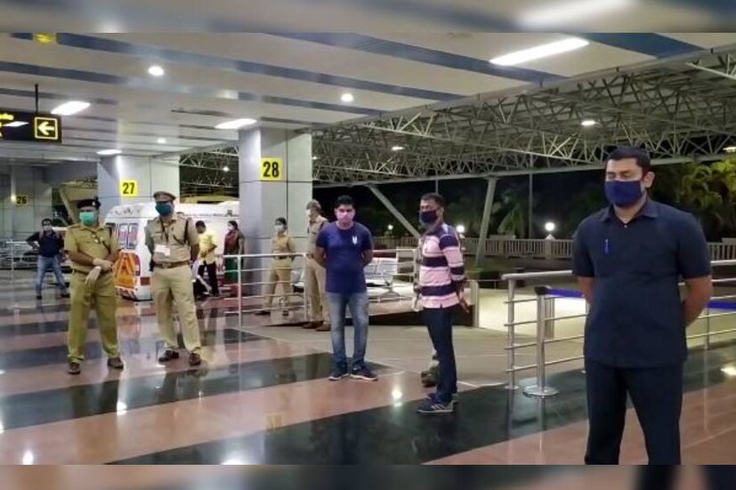 കോഴിക്കോട്: അബുദബിയില്‍ നിന്നെത്തിയ പ്രവാസികളില്‍ കോവിഡ് ലക്ഷണങ്ങള്‍ കണ്ടെത്തിയ നാല് പേരെ കോവിഡ് പ്രത്യേക ചികിത്സാ കേന്ദ്രങ്ങളില്‍ ഐസലേഷനില്‍ പ്രവേശിപ്പിച്ചു.