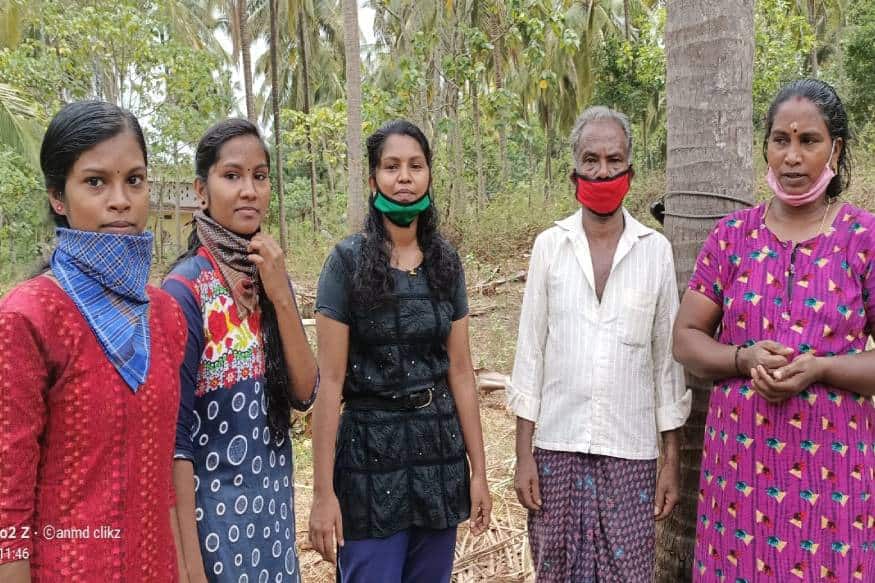  "ആദ്യമൊന്നും സമ്മതിച്ചില്ല, പക്ഷേ ചെയ്യും എന്ന തീരുമാനത്തിൽ ആയിരുന്നു ഞാൻ. അങ്ങനെ ആണ് അച്ഛൻ തെങ്ങ് കയറാൻ ഉള്ള യന്ത്രം വാങ്ങി തന്നത്. ഇപ്പൊ ഒരു 8-10 തെങ്ങ് ഒക്കെ കയറും" ശ്രീദേവി പറഞ്ഞു.