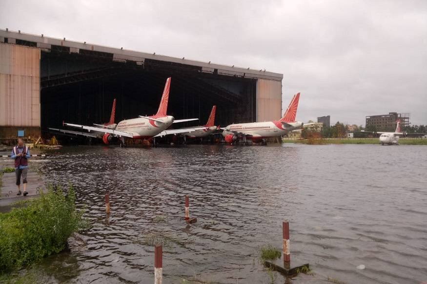  പശ്ചിമ ബംഗാളിൽ ദുരന്തം വിതച്ച് വീശിയടിച്ച് ഉംഫുൻ ചുഴലിക്കാറ്റ്.